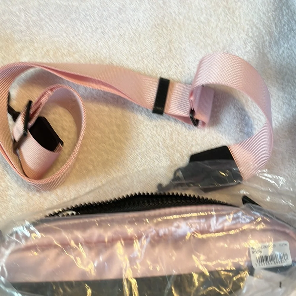 Kurt Geiger nylon bag - Picture 3 of 6